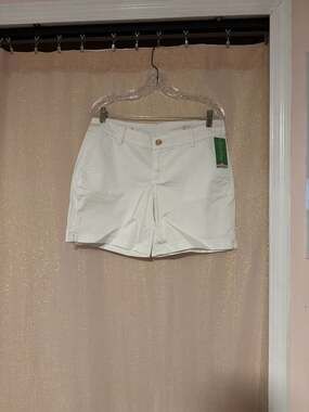 NWT Lilly Pulitzer Jayne Stretch Short in Resort White Size 8